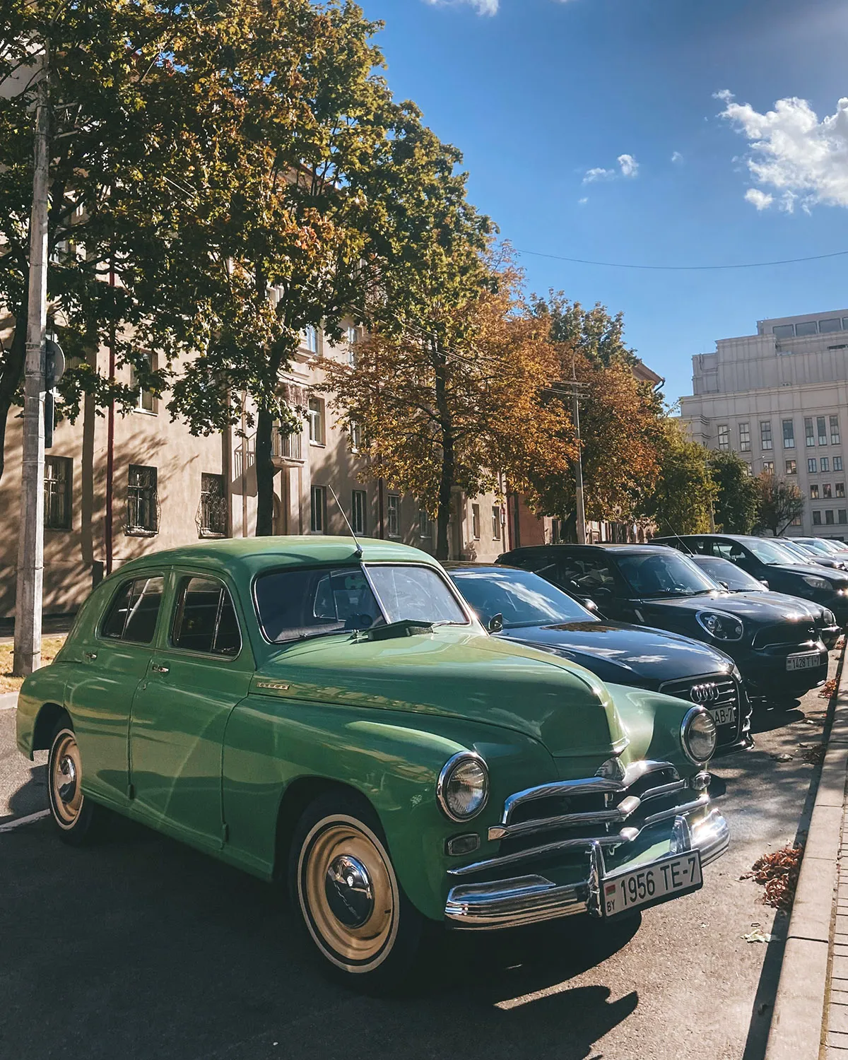ГАЗ-20 "Победа". Минск. Белоруссия. Автор:Iryna Varanovich/Pexels.com CC/Конвертировано в Webp,изменен размер